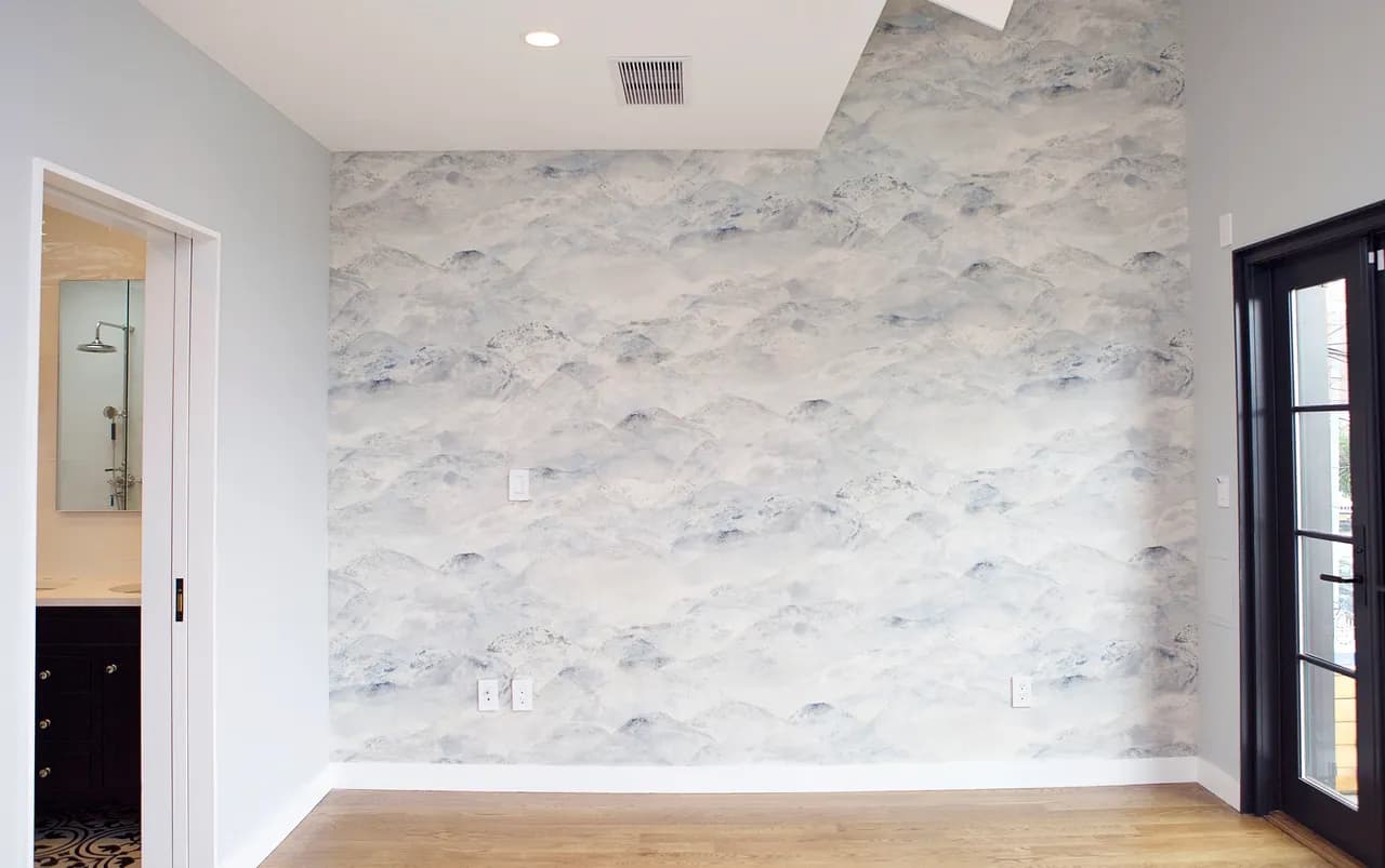 20-09 37th Street interiors photo 7