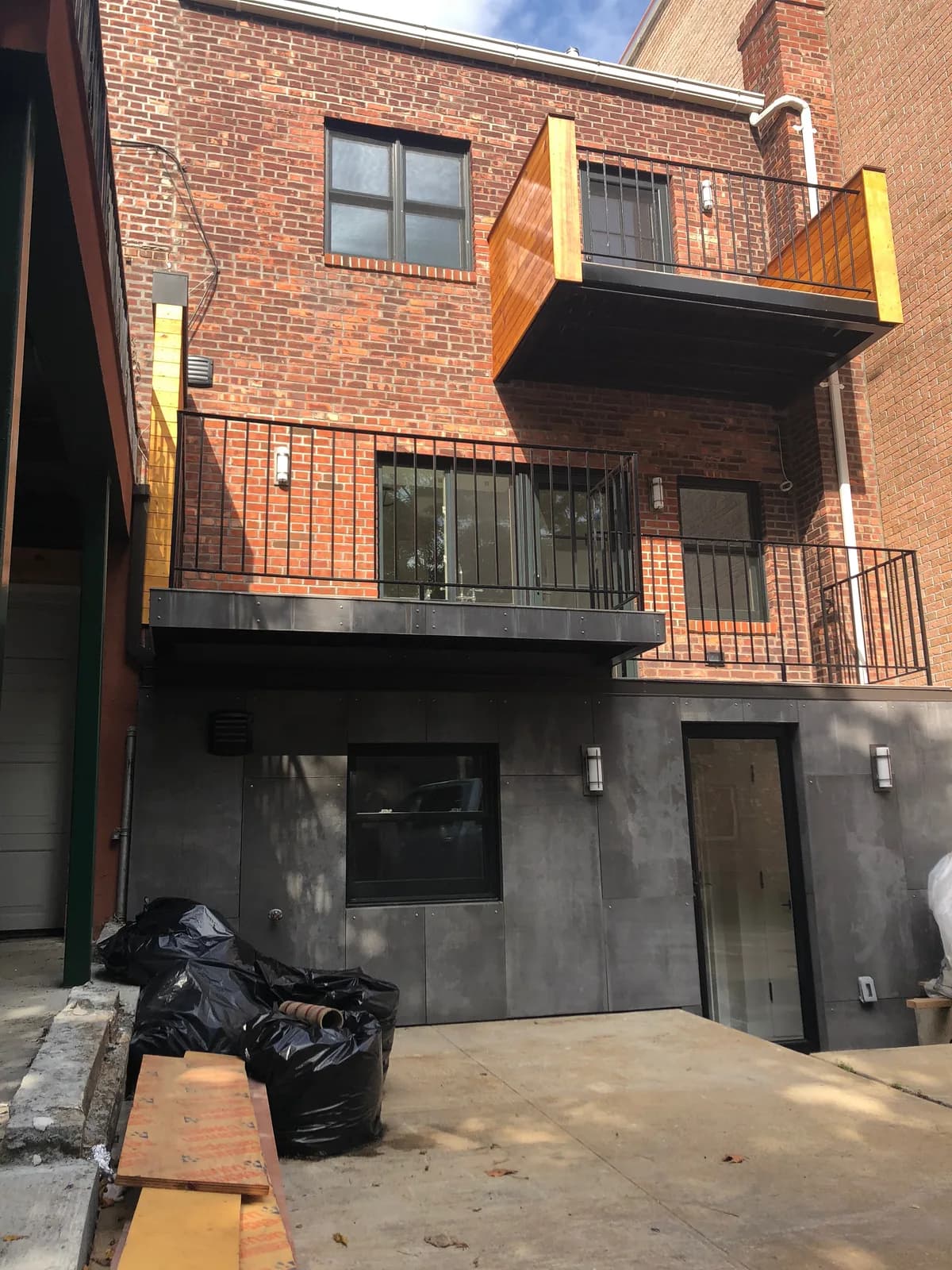 Vorkas exteriors photo 1