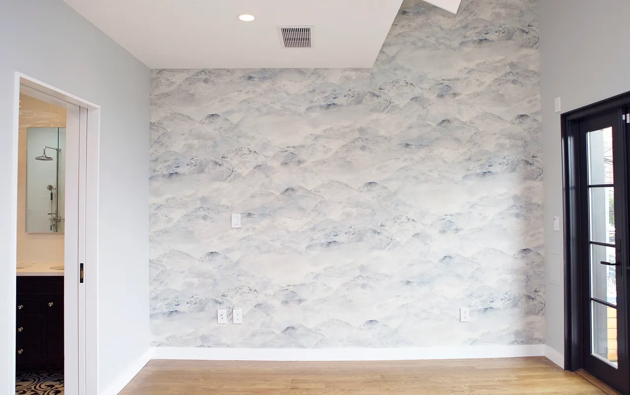 20-09 37th Street interiors photo 7